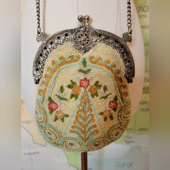 Vintage Beaded Floral Handbag Beautiful Colors, Pink, Green, Blue, and Gold - Picture 1 of 16